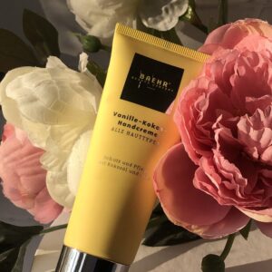 Крем для рук з маслом кокоса і сечовиною 75мл (VANILLE-KOKOS-HANDCREME), BAEHR